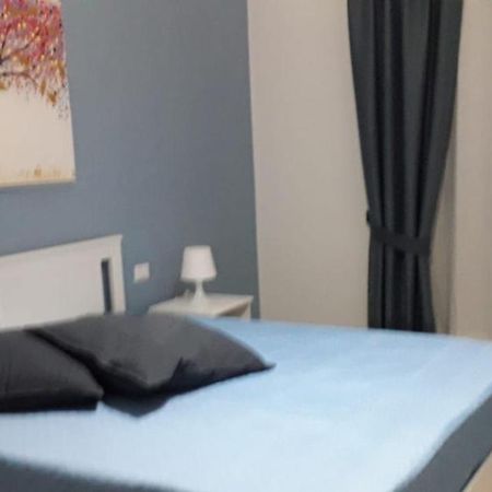 Shalom Hotel ชีนิซี ภายนอก รูปภาพ